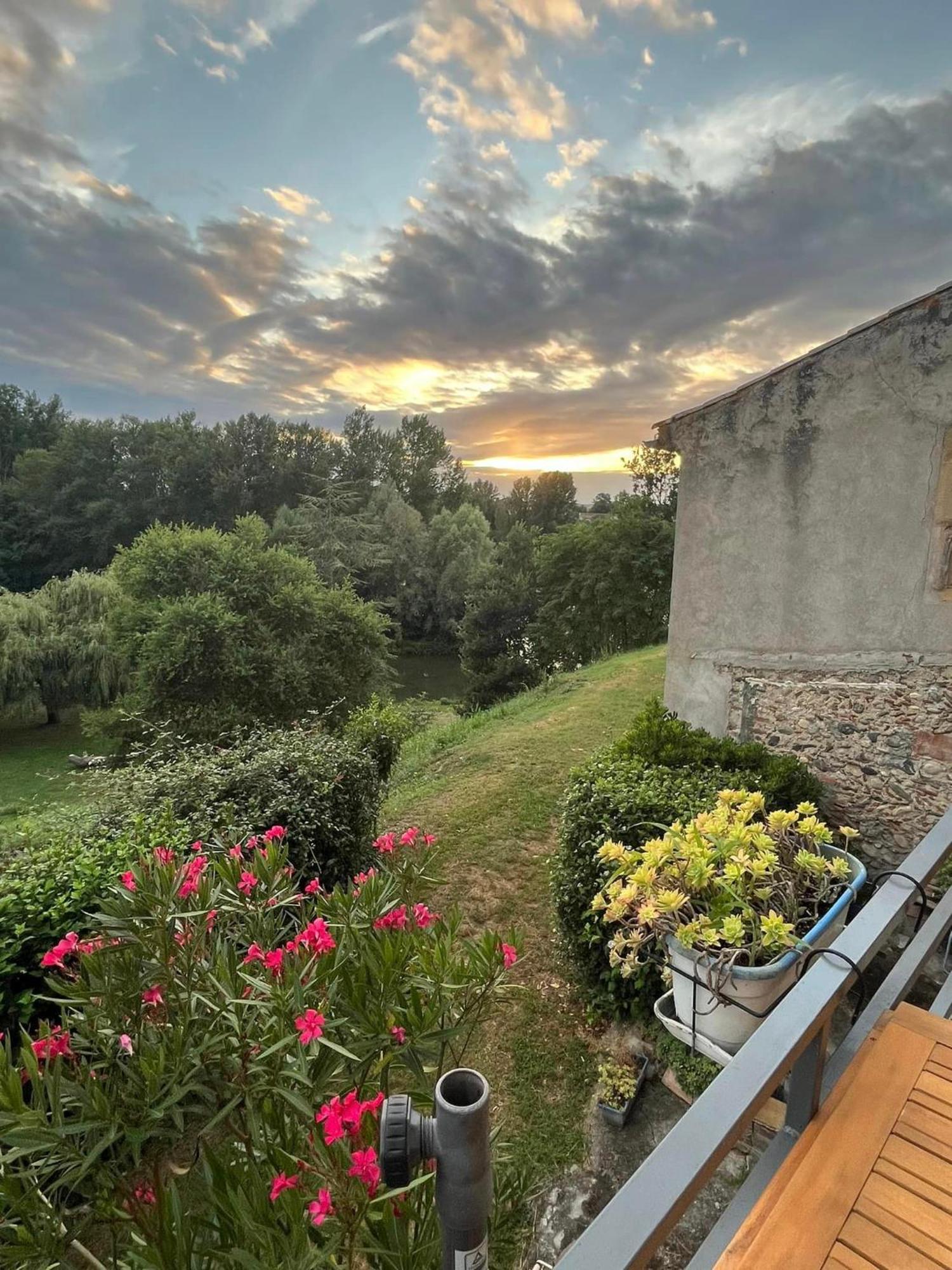 Beautiful Village House Next To Garonne River! Couladere Екстер'єр фото